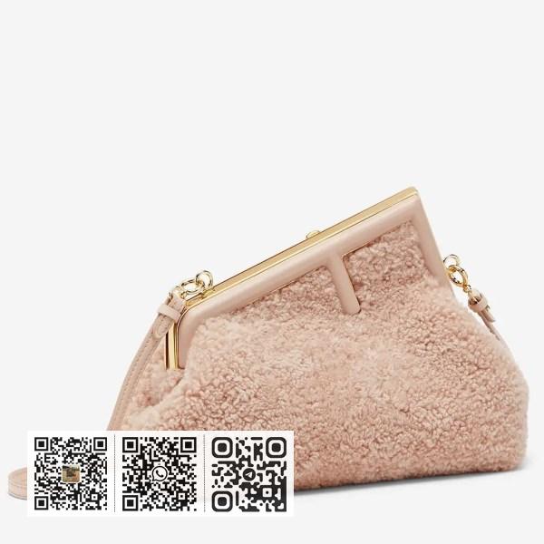 Fendi 小号 First 粉红羊毛羊皮包