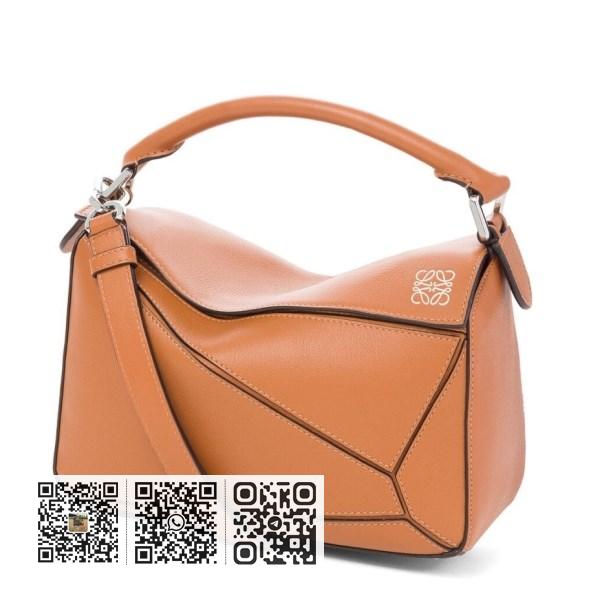 Loewe 小号棕色小牛皮 Puzzle 包
