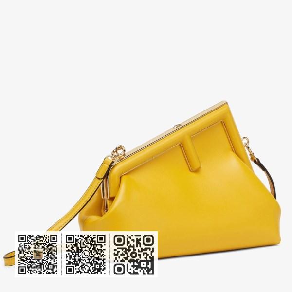 Fendi First 小号黄色纳帕皮革包