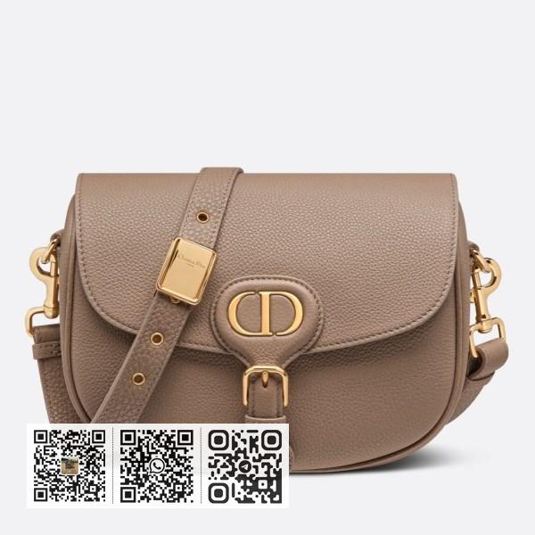 Dior 中 Bobby 暖灰褐色粒面小牛皮包