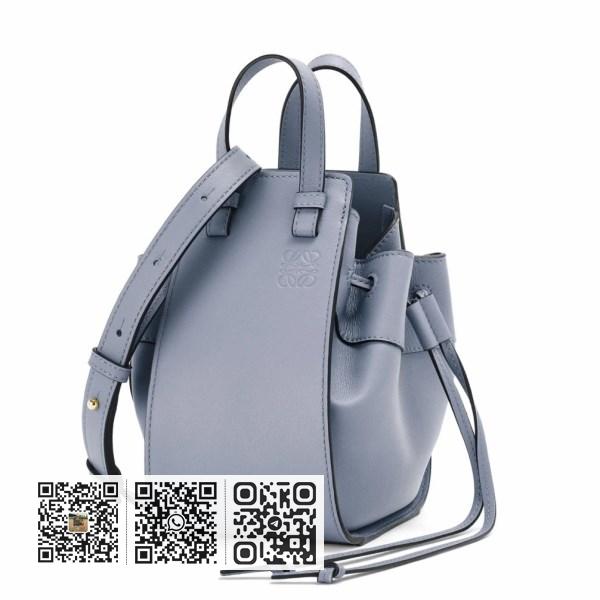Loewe 蓝色小牛皮迷你 Hammock 抽绳包