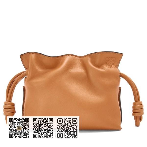 Loewe Flamenco Nano 棕色纳帕皮革手拿包