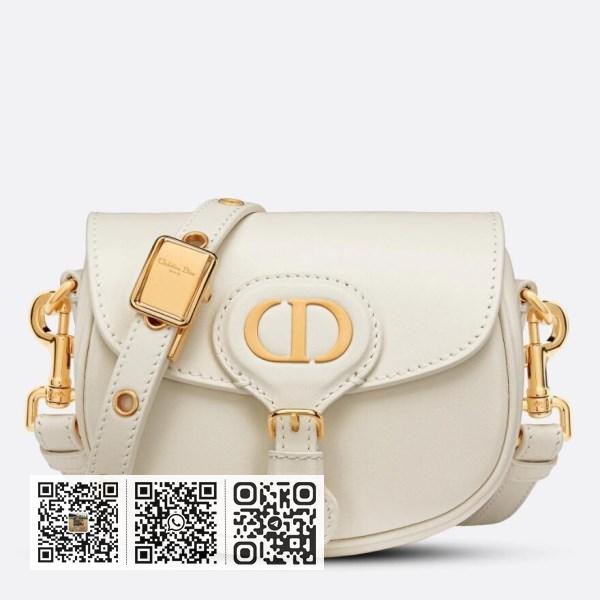 Dior Bobby 白色小牛皮迷你包