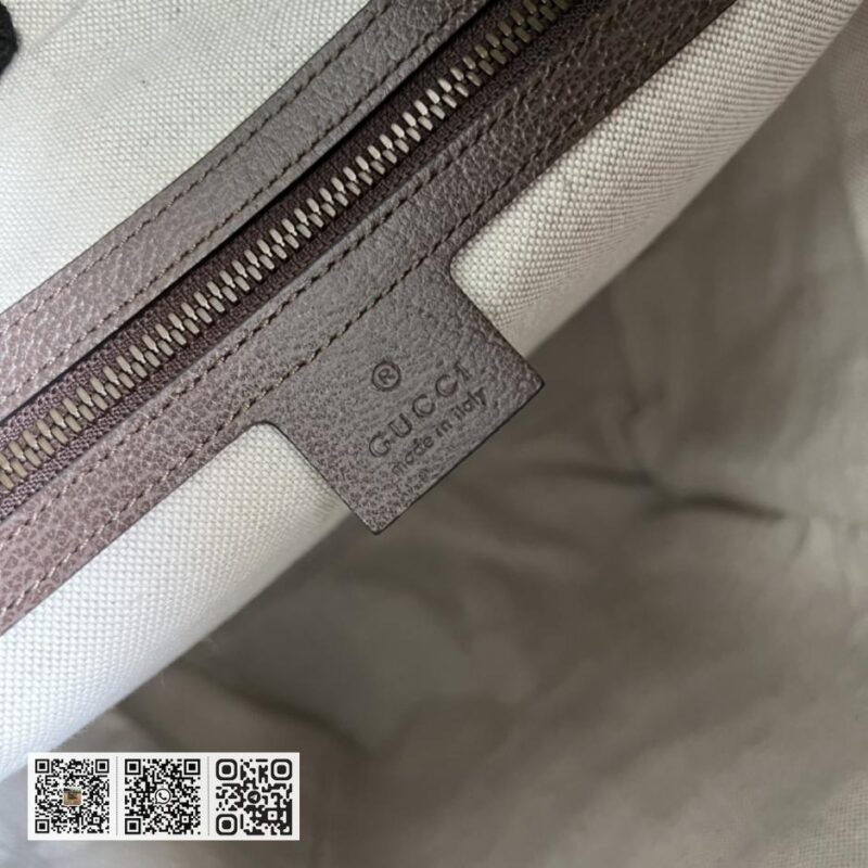 《配全套原厂绿色礼品袋》Gucci小猫印花滑板背包 - Image 9