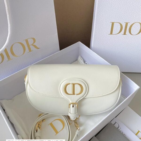 Dior &8211; 月牙包
