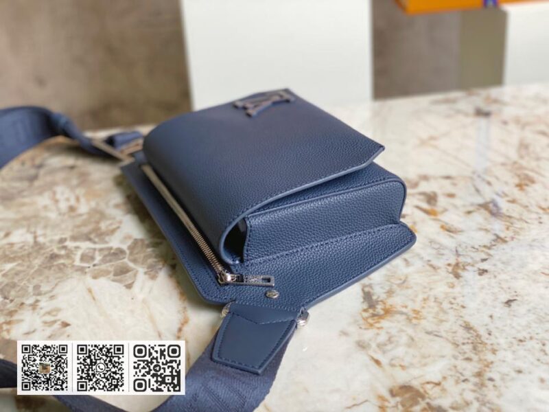 LV M21364蓝色 全皮腰包胸包系列 - Image 4