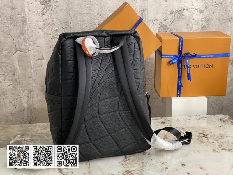 LV M21391黑色全皮 双肩包系列 - Image 7