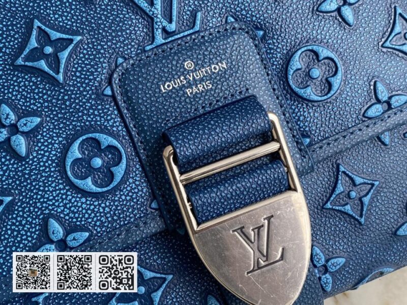 LV M21358蓝色 男包邮差包系列 - Image 3