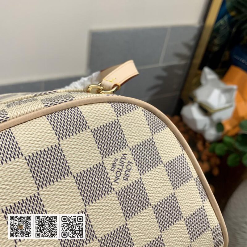 LV 47528白格 - Image 8