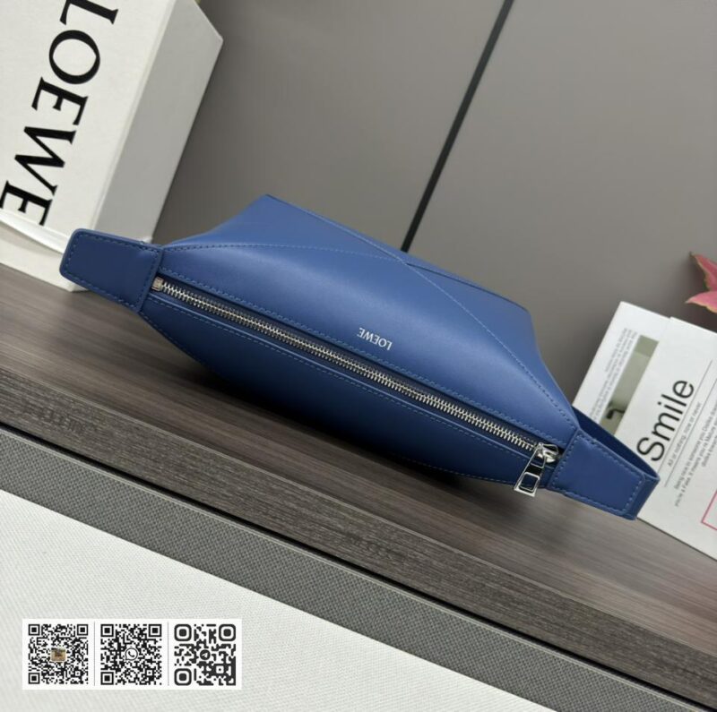 Loewe 亮面 盥洗包 - Image 6
