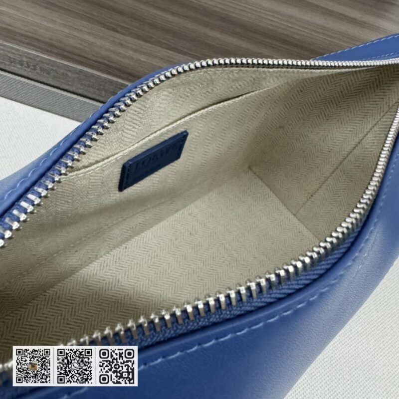 Loewe 亮面 盥洗包 - Image 9