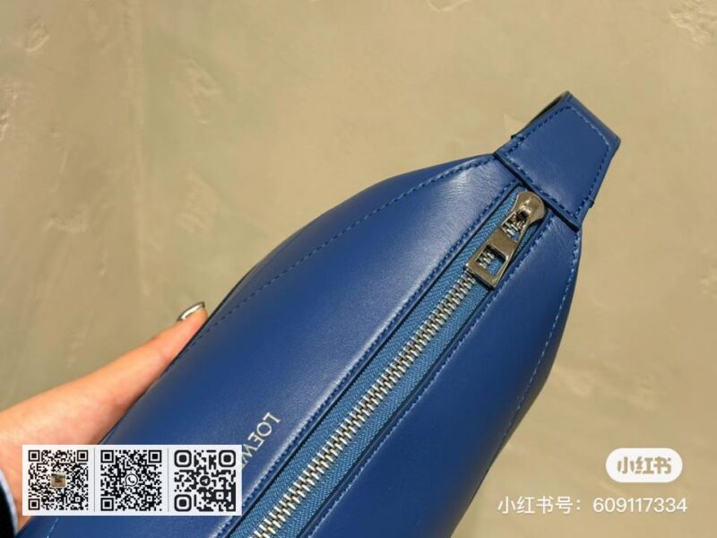 Loewe 亮面 盥洗包 - Image 14