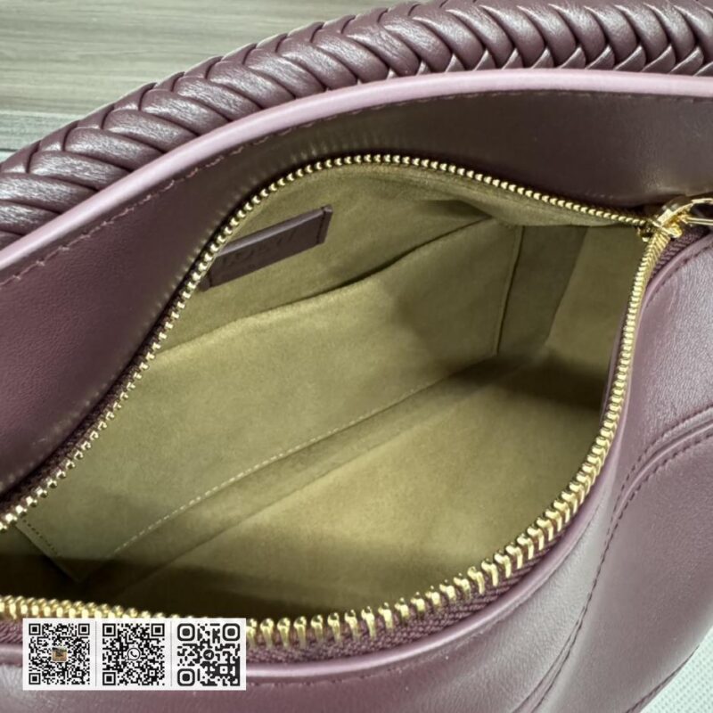 Loewe Puzzle 奢华编织 - Image 9