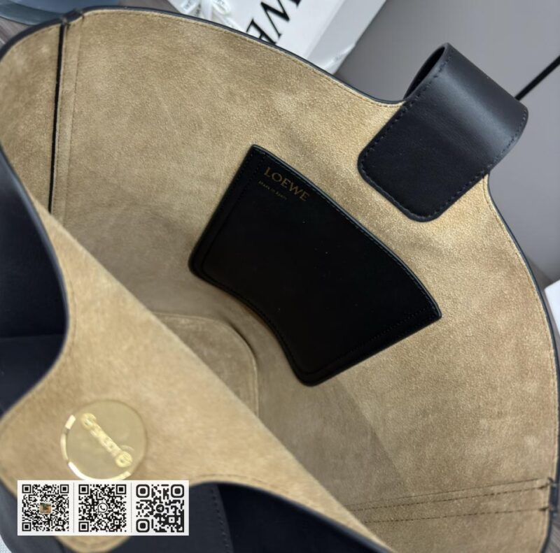 Loewe 中型水桶包 - Image 8