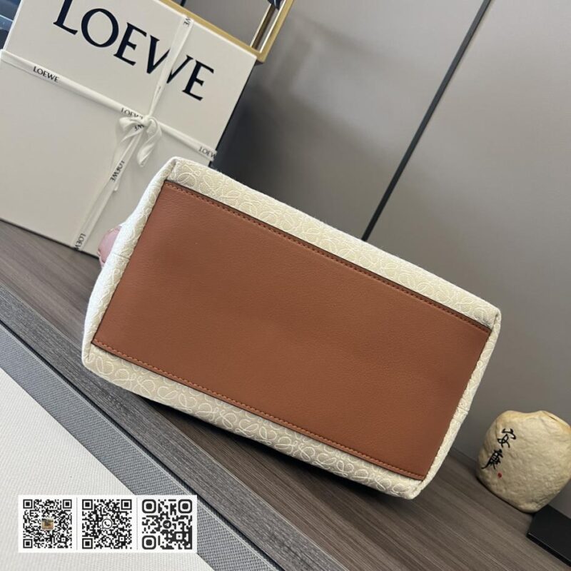 Loewe Cubi 字谜 - Image 4
