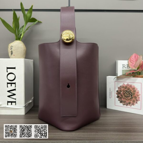 Loewe 中型水桶包