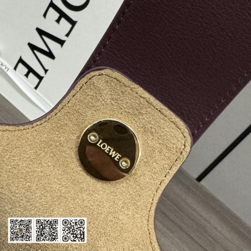 Loewe 中型水桶包 - Image 9