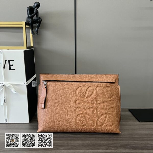 Loewe粒面T pouch