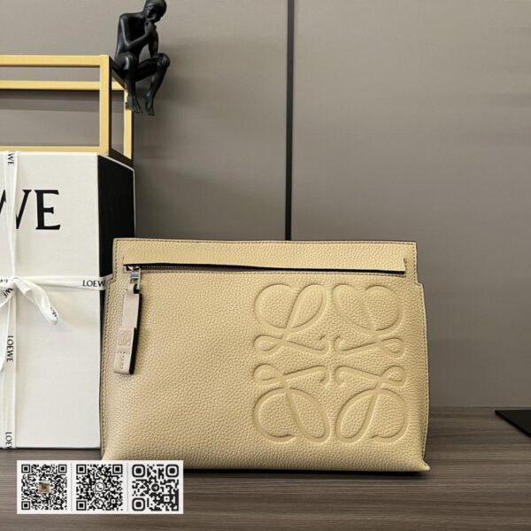Loewe粒面T pouch