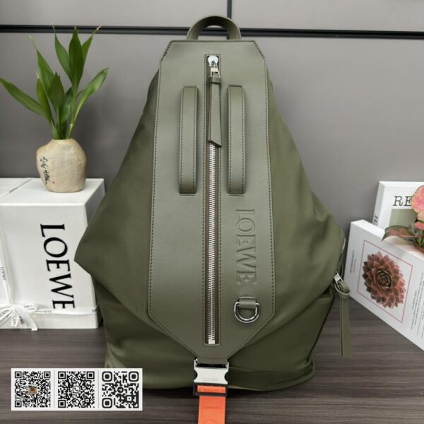 Loewe大号多功能背包