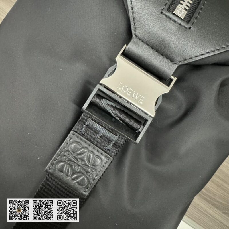 Loewe大号多功能背包 - Image 5
