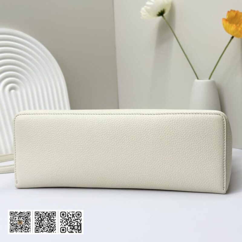 Loro Piana 嫩白色 - Image 4