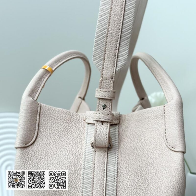 Loro Piana 大号水桶包 大理石粉 - Image 6
