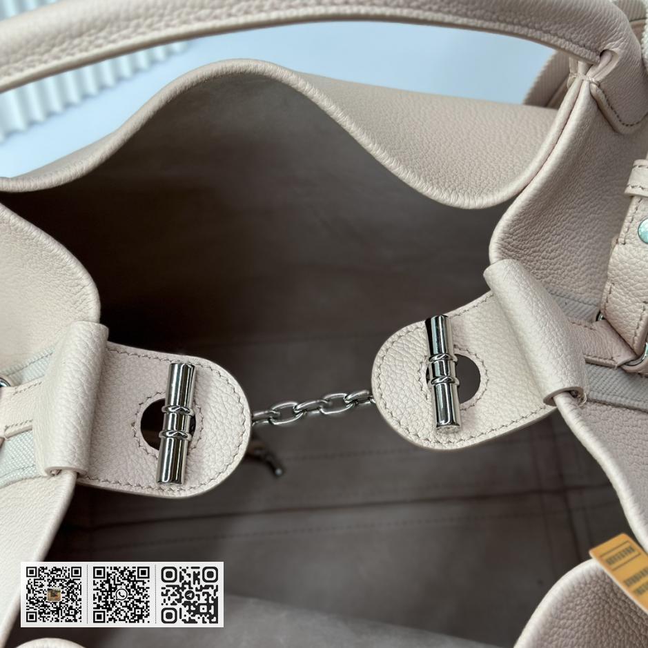 Loro Piana 大号水桶包 大理石粉 - Image 7