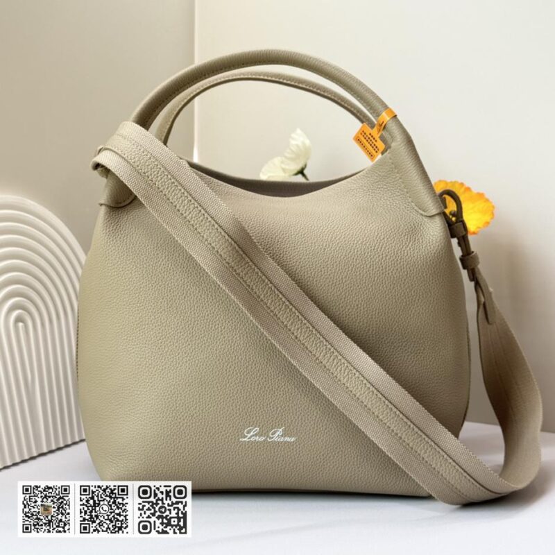Loro Piana 大水桶包 淡乳香色 - Image 2