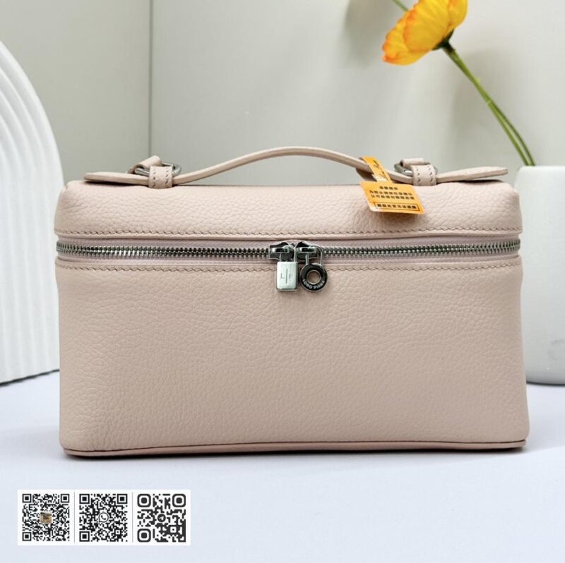 Loro Piana 大理石粉