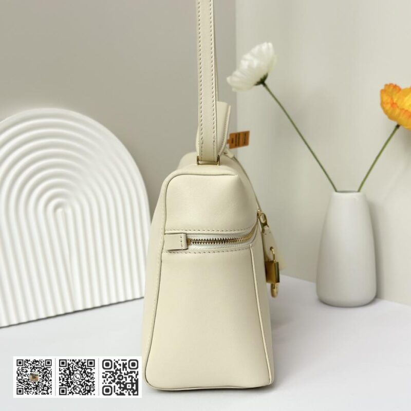 Loro Piana 奶油白平纹 - Image 2