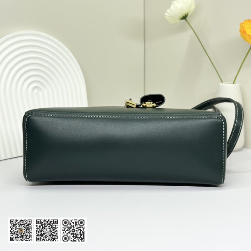 Loro Piana 孔雀绿平纹 - Image 4