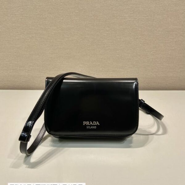 PRADA 2VD061时装秀