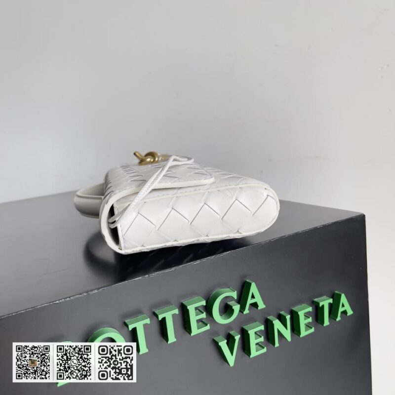 BV Andiamo晚宴手包 - Image 2