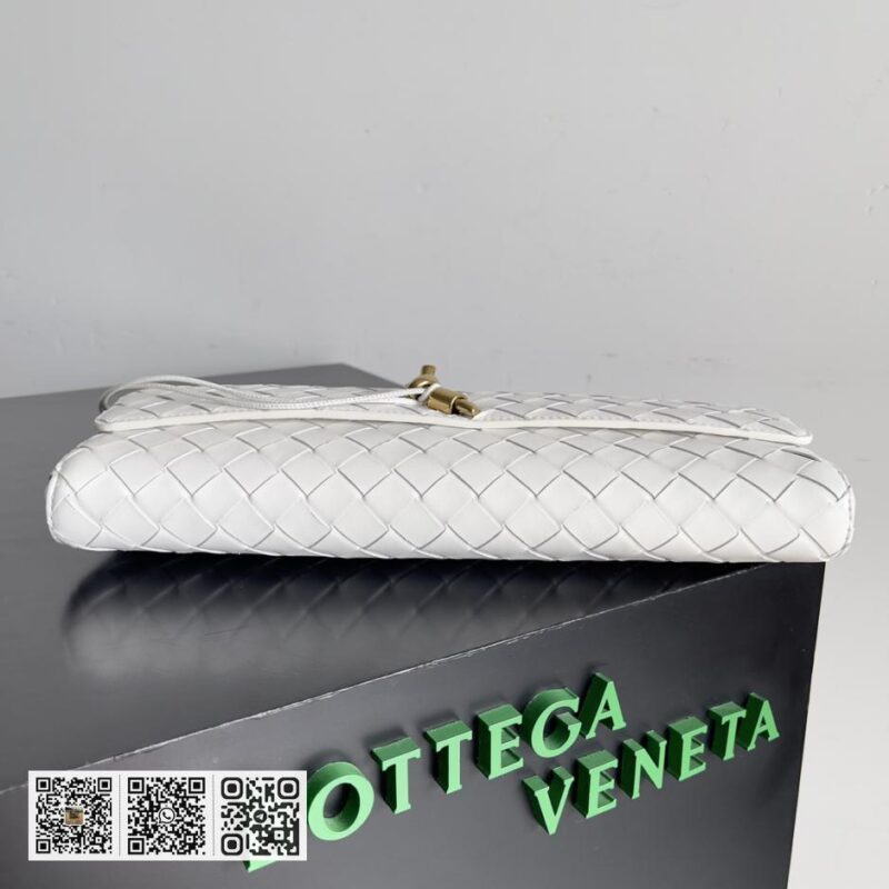 BV Andiamo晚宴手包 - Image 3