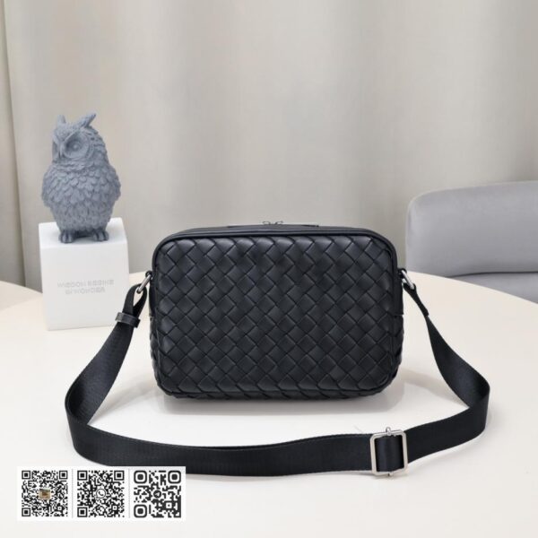 BV lntrecciato编织斜挎包