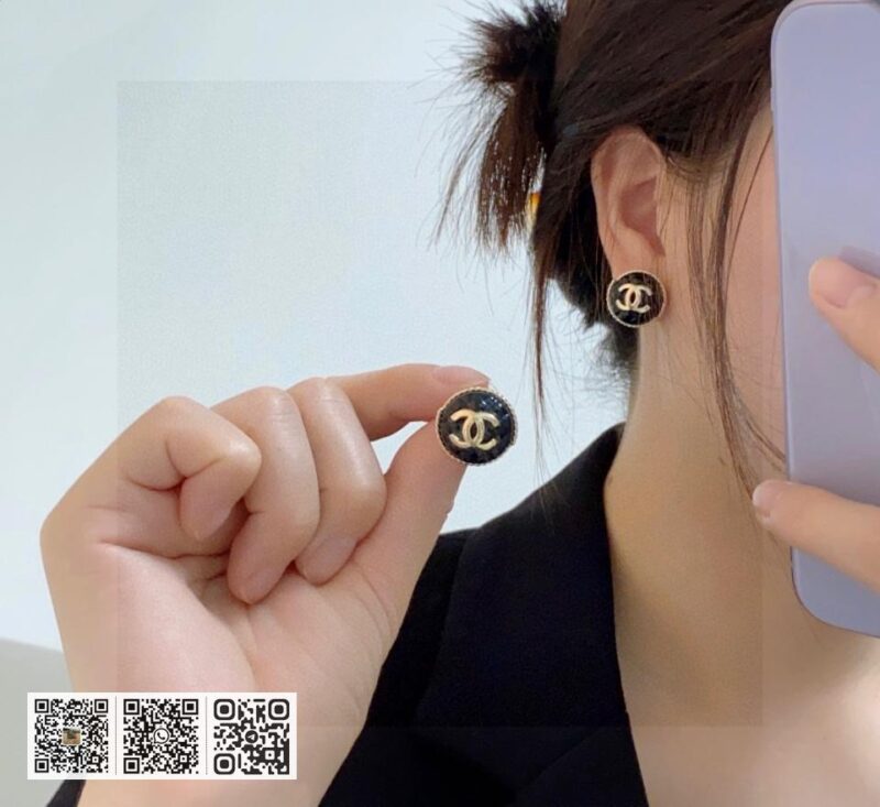 Chanel 双C黑色菱格 - Image 7