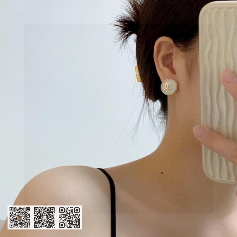 Chanel 双C菱格立体方 - Image 8