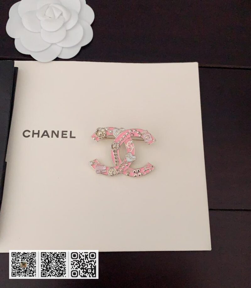 Chanel 粉红cc多元素胸针 - Image 3