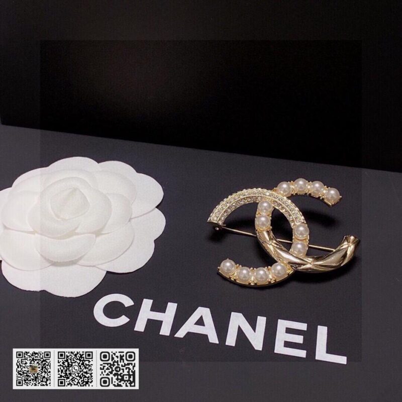 CHANEL Chanel胸针