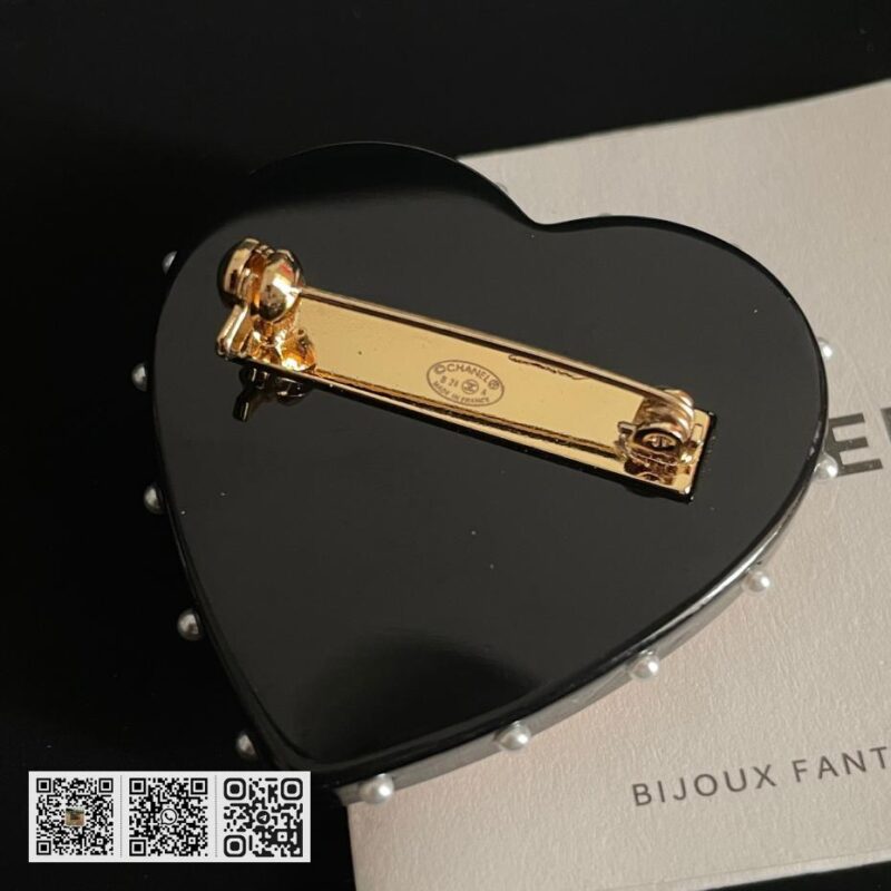 Chanel 蝴蝶结双C胸针 - Image 5