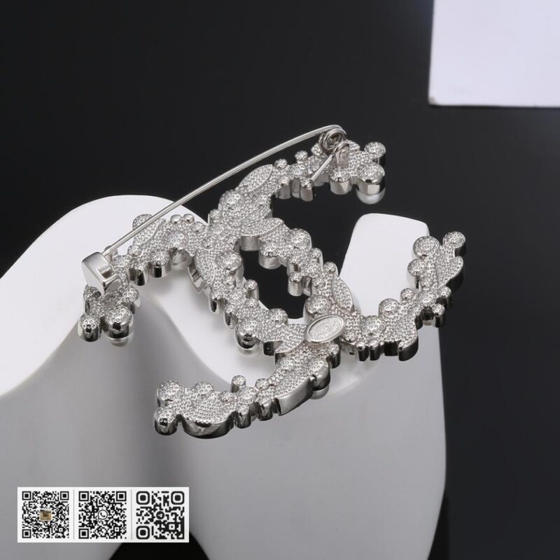 Chanel 火爆单品 胸针 - Image 4