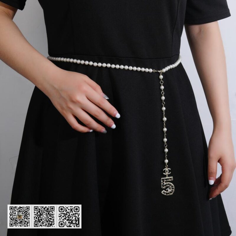 Chanel 5字珍珠腰链