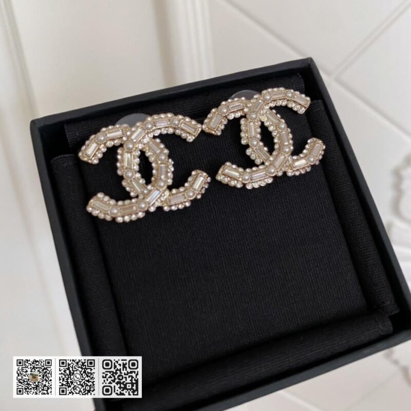 Chanel 22k双c长耳钉