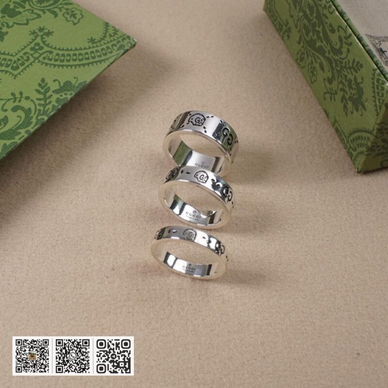 Gucci小精灵骷髅戒指