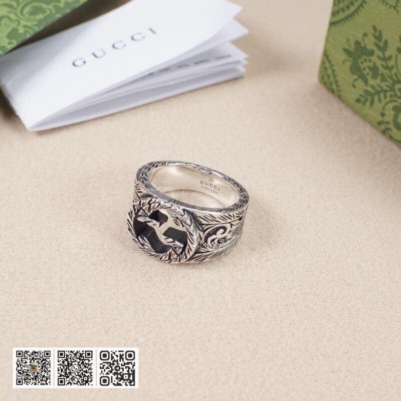 Gucci互扣式双g雕花镂空戒指