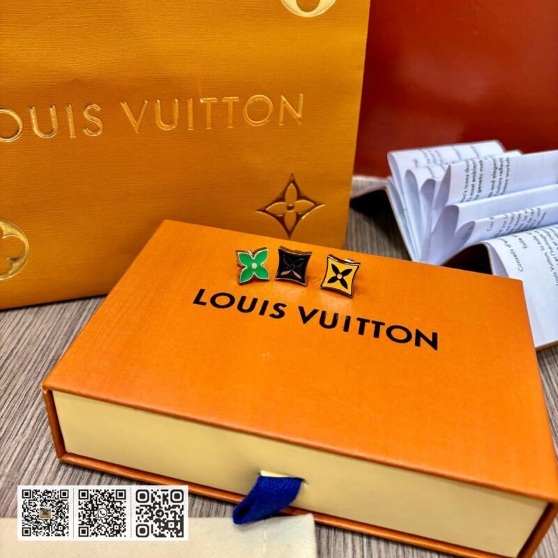 LV 不锈钢耳环三件组 - Image 4