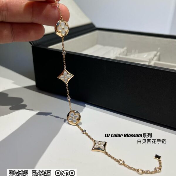 LV Color Blossom系列