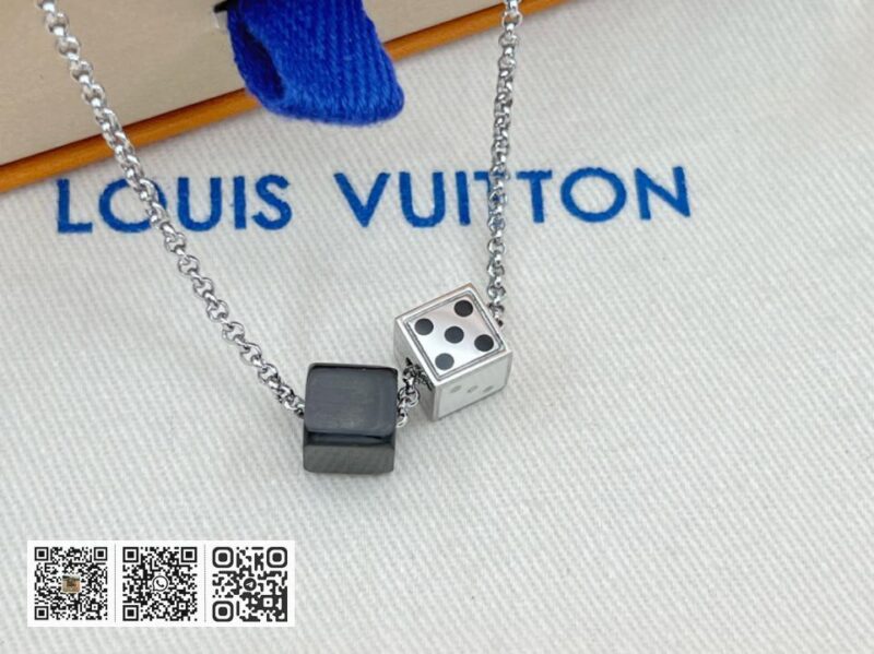 LV GAMBLING DICE 项链 - Image 4
