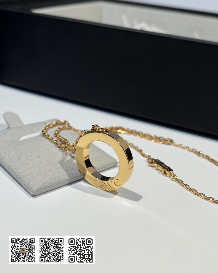 Cartier Love系列满天星大饼项链 - Image 5